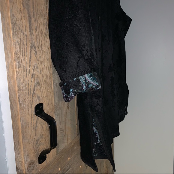 Women’s 2X COLDWATER CREEK Black Reversible Grapes Vines to Paisley Button Coat - Picture 8 of 16